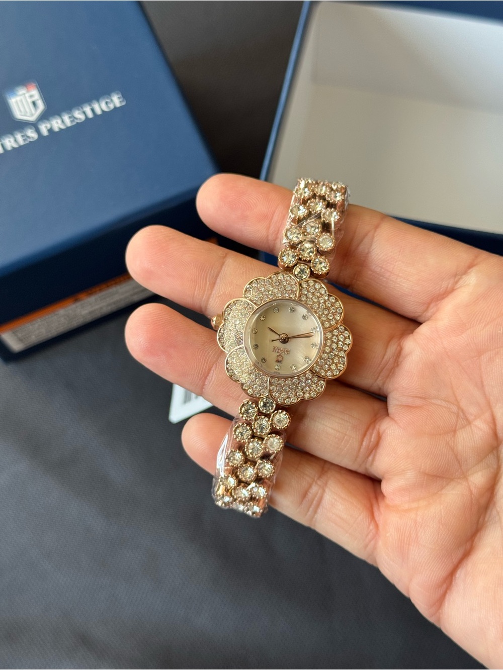 Montres Prestige X Invicta Women's Watch - Rose Gold